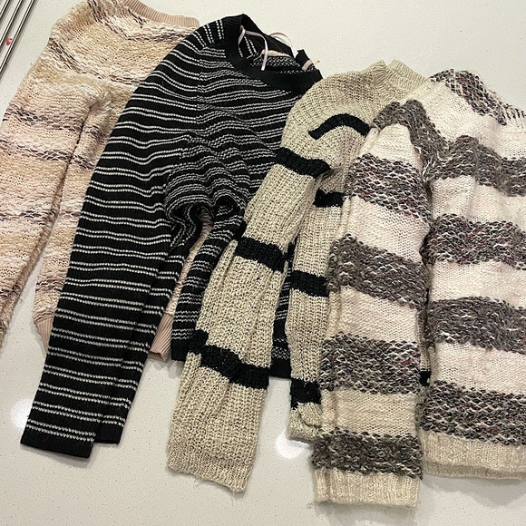 Sweaters - Bundle of 4 striped sweaters (S/XS)